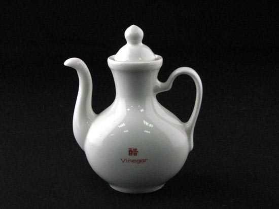 大同磁器 象牙強化 醋 瓶  S001(9.2x5.5xH10.5cm/110cc)