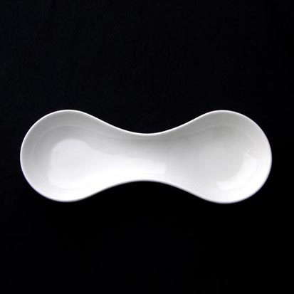 大同磁器 象牙強化 豆形盤 S001(20x7.6xH2.8cm)