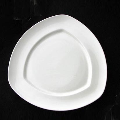 大同磁器 象牙強化 三角皿 S001(32x32xH3.8cm)